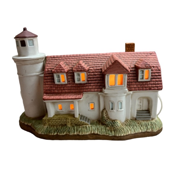 Point Betsie Lighthouse - Michigan By Lefton - Picture 7 of 7